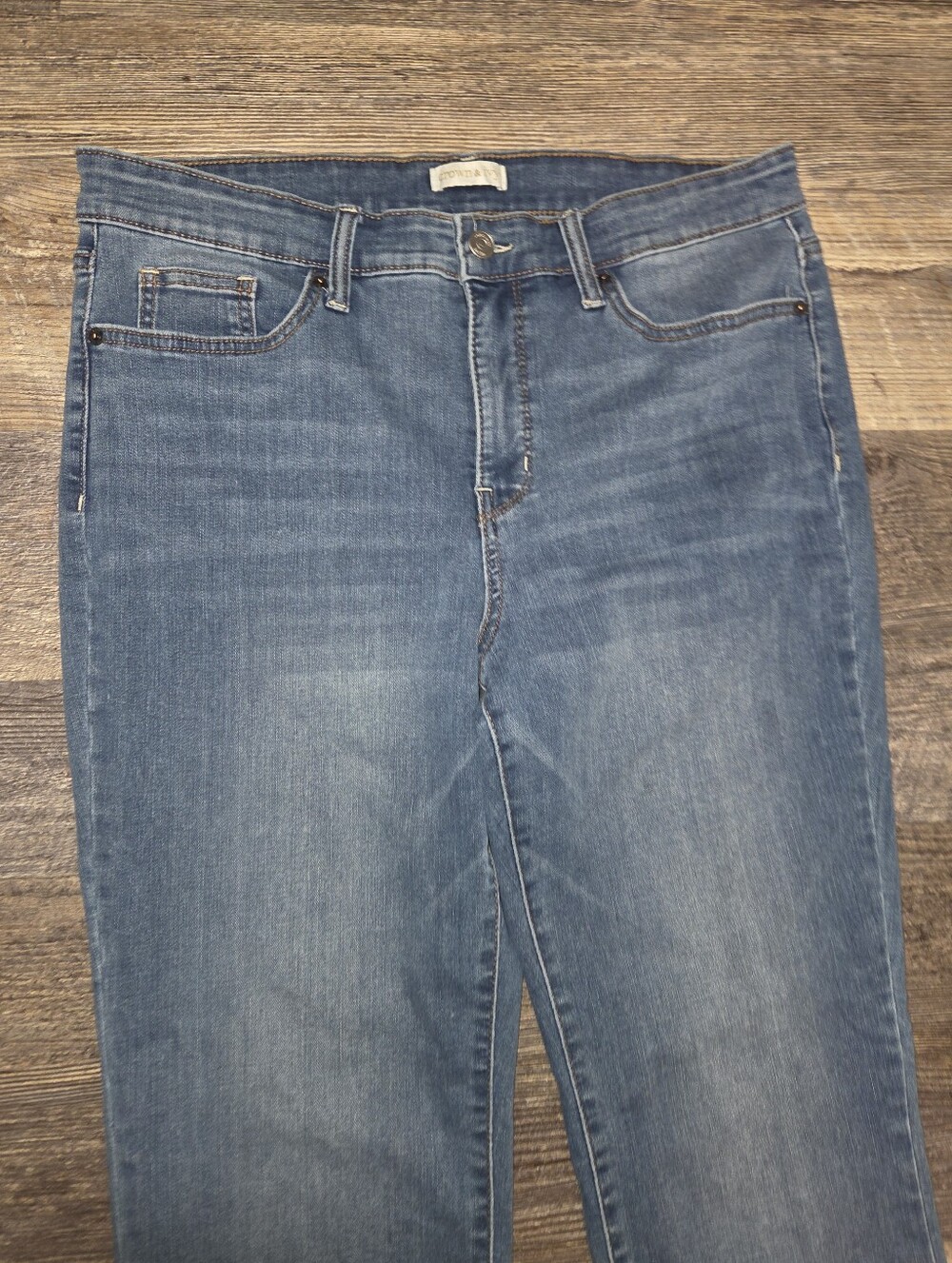Crown & Ivy Mid Rise Straight Leg Jeans - Picture 6 of 11